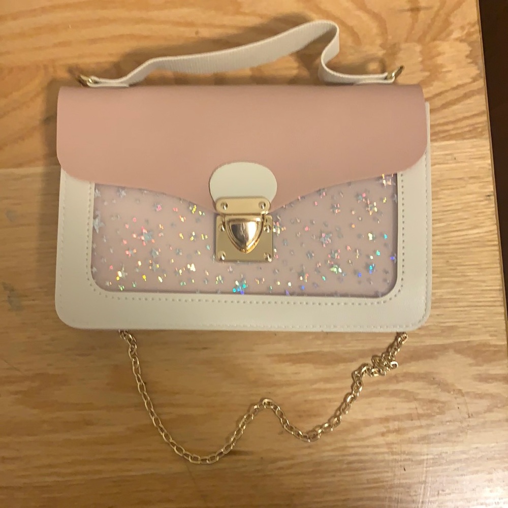 Adorable pink purse